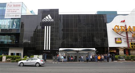 las vegas adidas originals|adidas las vegas boulevard.